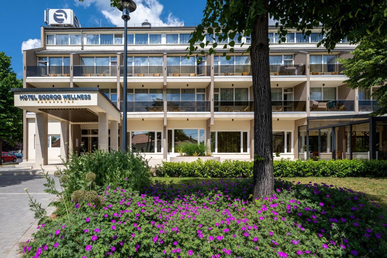 Hotel Bodrog Wellness & Elix Spa Sarospatak Luaran gambar